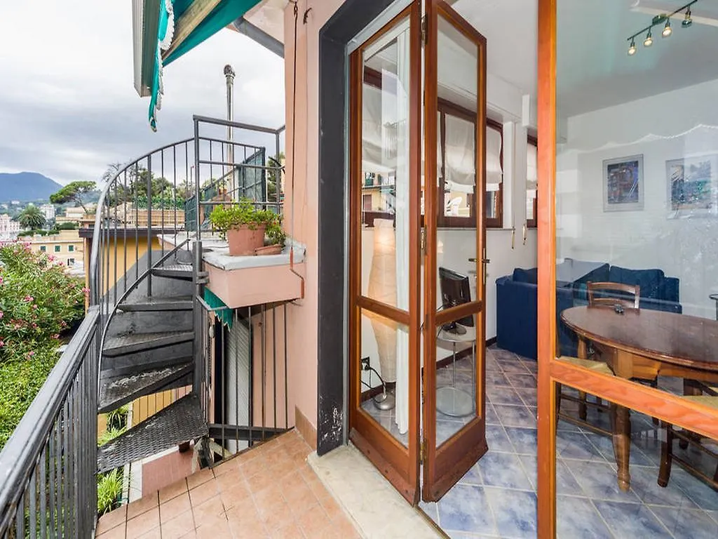 Pini Apartment Rapallo Italië